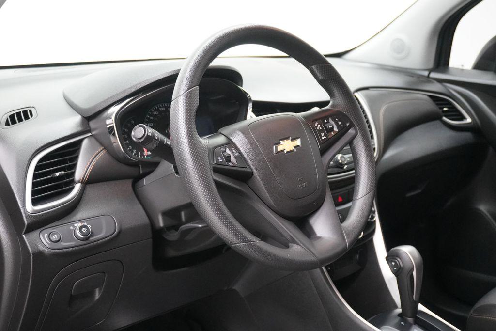 used 2022 Chevrolet Trax car, priced at $15,999