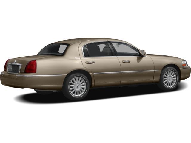 used 2007 Lincoln Town Car car