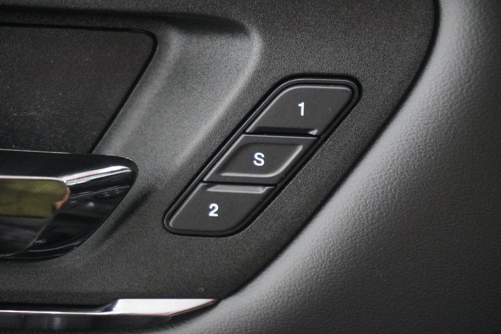 used 2022 Ram 1500 car, priced at $40,998