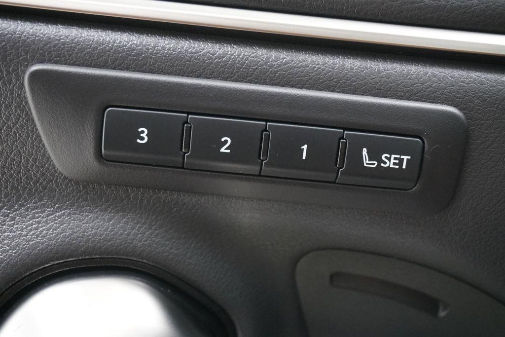 used 2022 Lexus ES 350 car, priced at $39,999