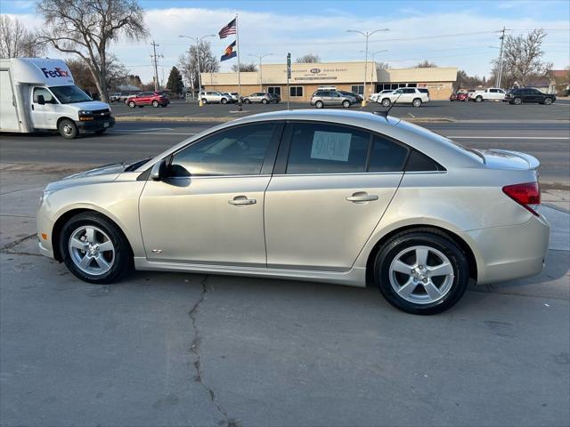 used 2014 Chevrolet Cruze car, priced at $11,495
