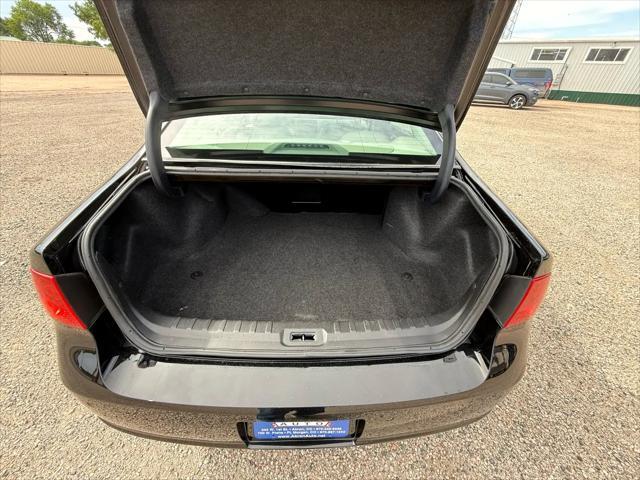 used 2009 Buick Lucerne car, priced at $6,495