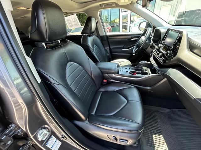 used 2021 Toyota Highlander car, priced at $34,995