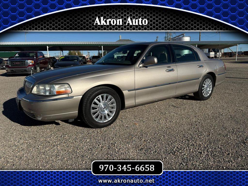 used 2003 Lincoln Town Car car, priced at $8,995
