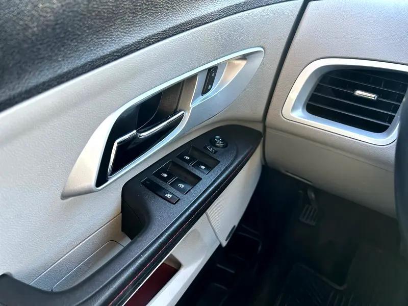 used 2012 Chevrolet Equinox car, priced at $11,495