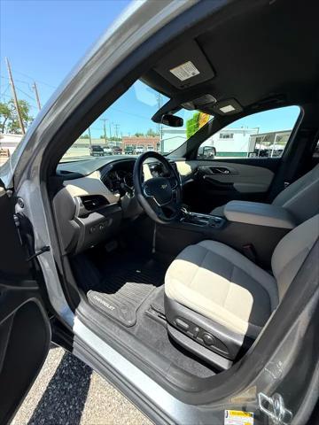 used 2023 Chevrolet Traverse car, priced at $31,995