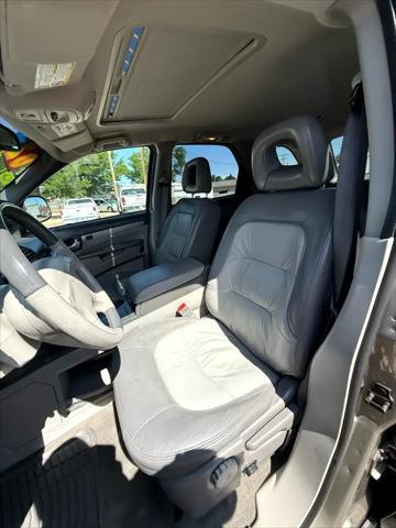 used 2002 Buick Rendezvous car, priced at $7,995