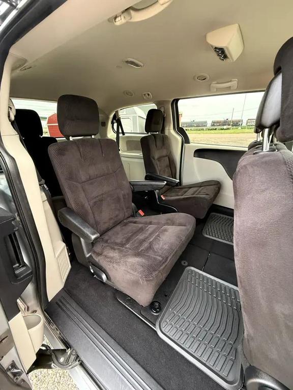 used 2014 Dodge Grand Caravan car, priced at $11,995