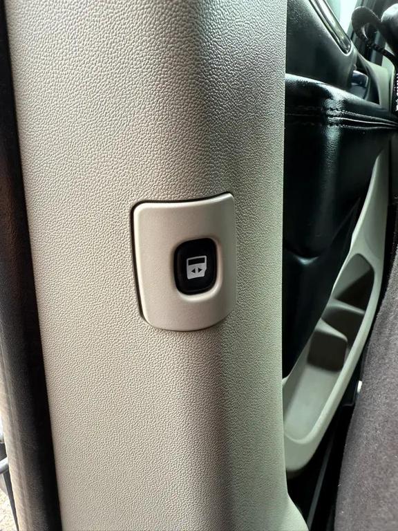 used 2014 Dodge Grand Caravan car, priced at $11,995