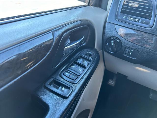 used 2019 Dodge Grand Caravan car, priced at $16,250