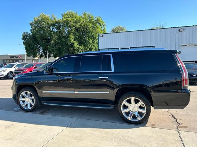 used 2018 Cadillac Escalade ESV car, priced at $32,245