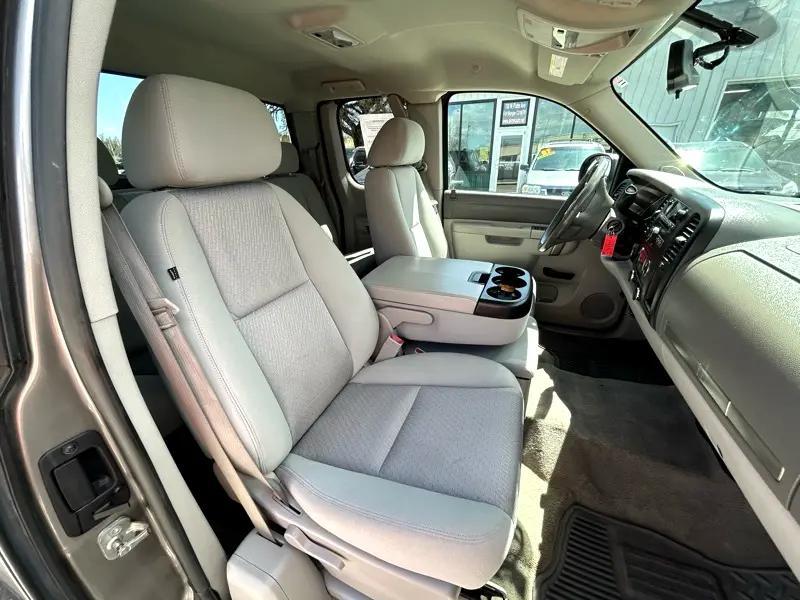 used 2013 Chevrolet Silverado 1500 car, priced at $19,995