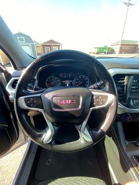 used 2018 GMC Acadia car, priced at $17,495