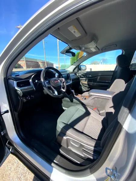 used 2018 GMC Acadia car, priced at $17,495