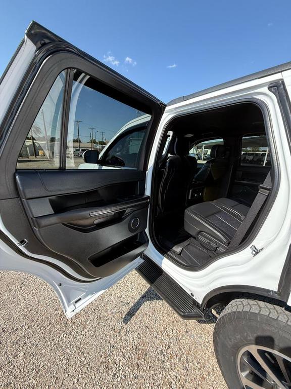 used 2019 Ford Expedition car, priced at $27,995