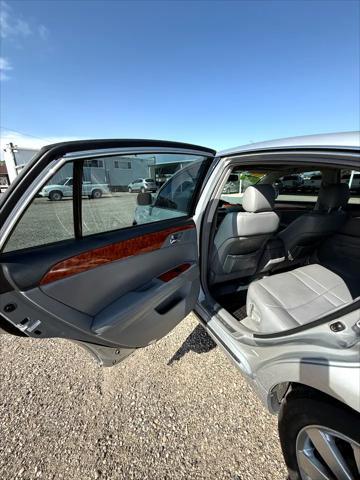 used 2006 Toyota Avalon car, priced at $10,995