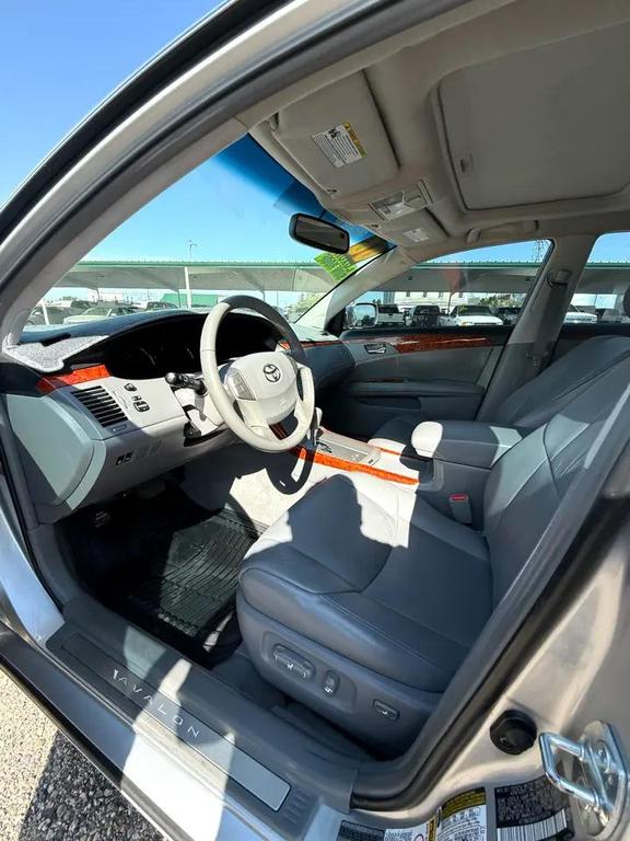 used 2006 Toyota Avalon car, priced at $10,995