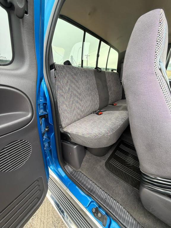 used 2001 Dodge Ram 2500 car, priced at $19,995