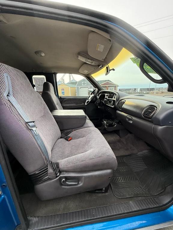 used 2001 Dodge Ram 2500 car, priced at $19,995