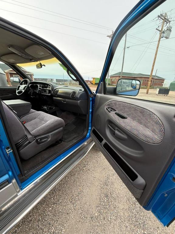 used 2001 Dodge Ram 2500 car, priced at $19,995