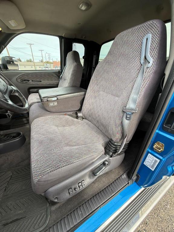 used 2001 Dodge Ram 2500 car, priced at $19,995