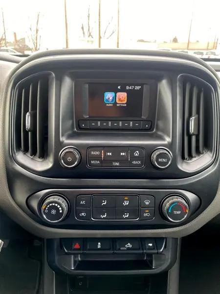 used 2015 Chevrolet Colorado car, priced at $13,995