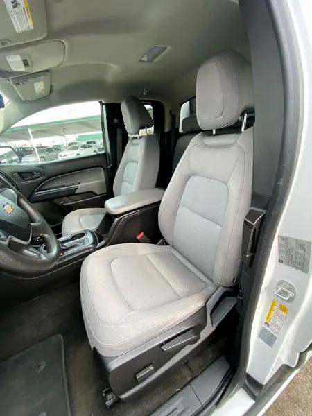 used 2015 Chevrolet Colorado car, priced at $13,995