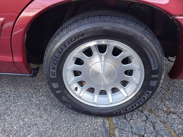 used 1998 Ford Crown Victoria car, priced at $5,995