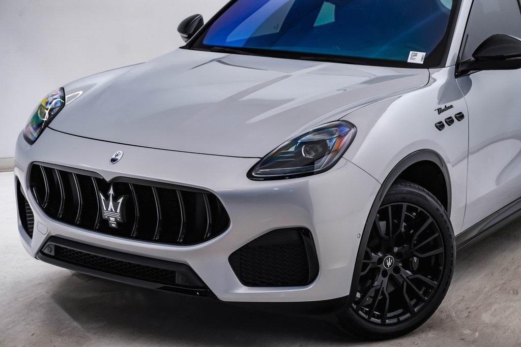 new 2025 Maserati Grecale car, priced at $86,825
