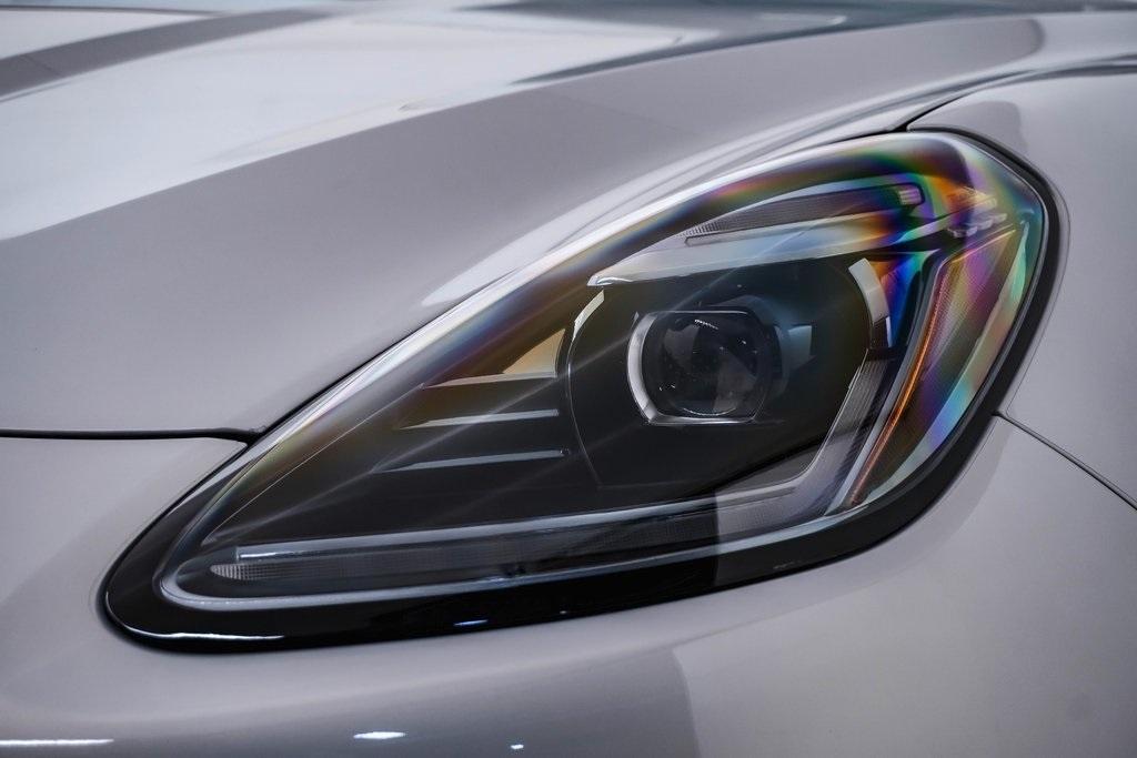 new 2025 Maserati Grecale car, priced at $86,825