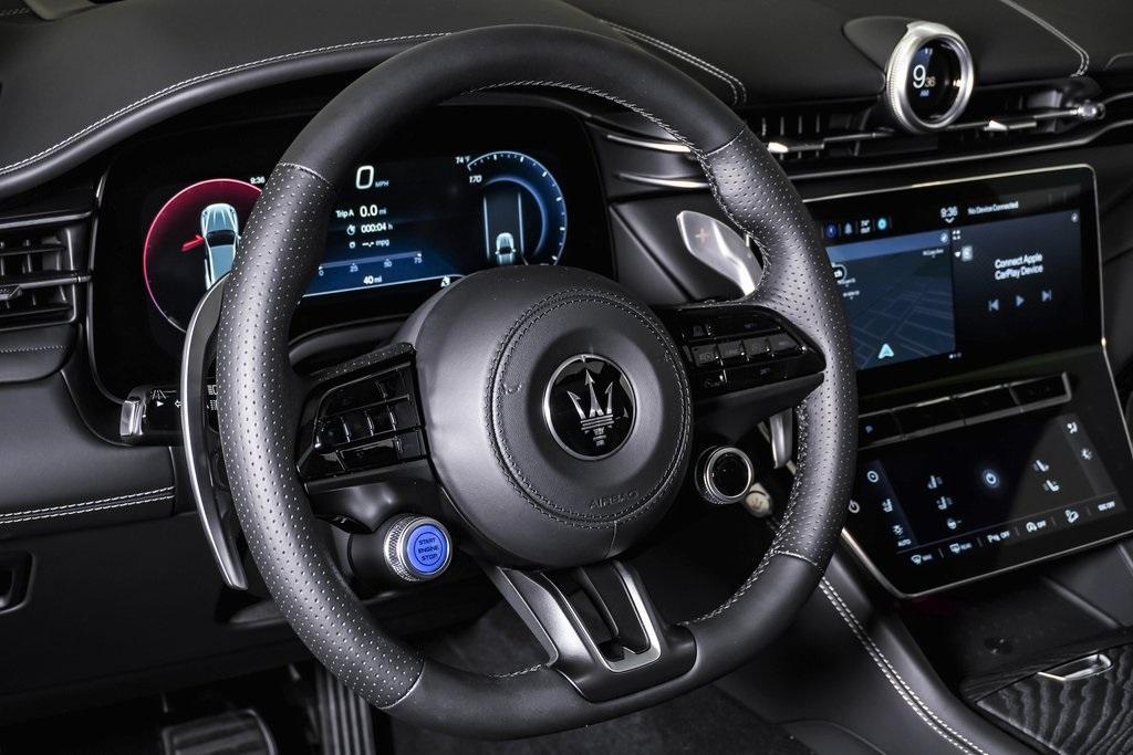 new 2025 Maserati Grecale car, priced at $82,875