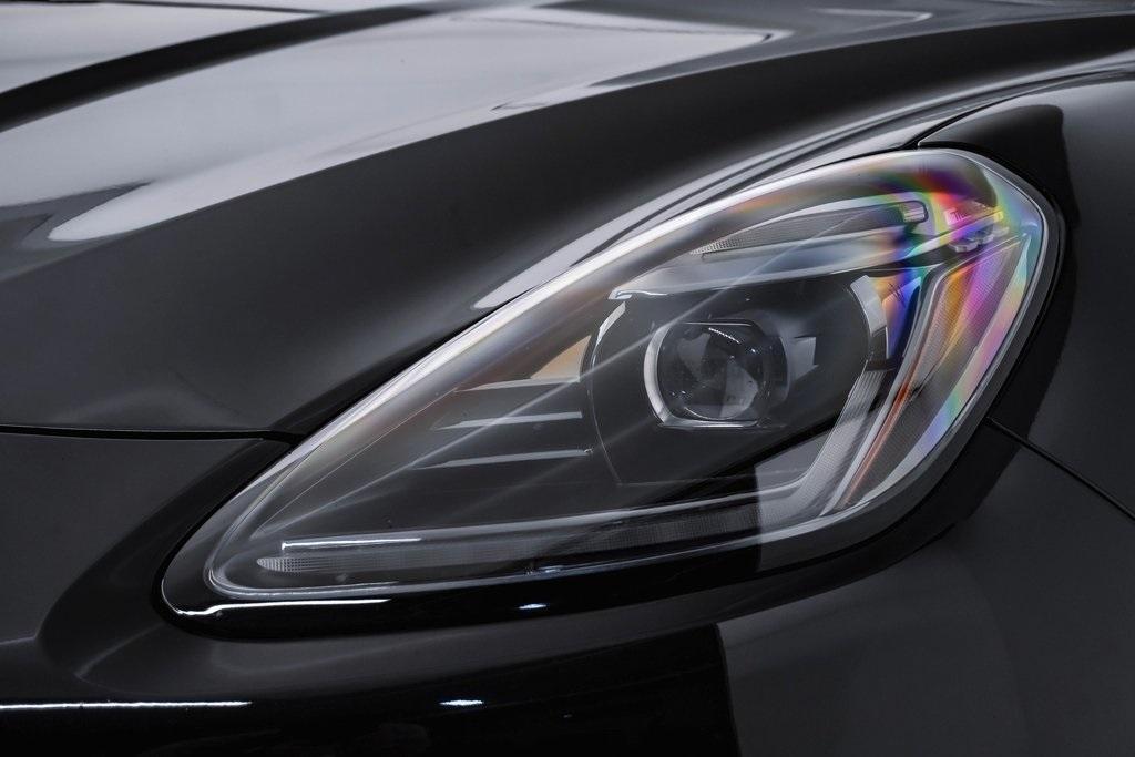 new 2025 Maserati Grecale car, priced at $82,875