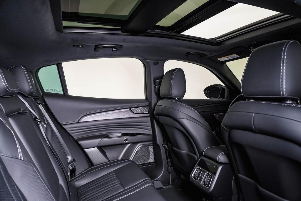 new 2025 Maserati Grecale car, priced at $82,875