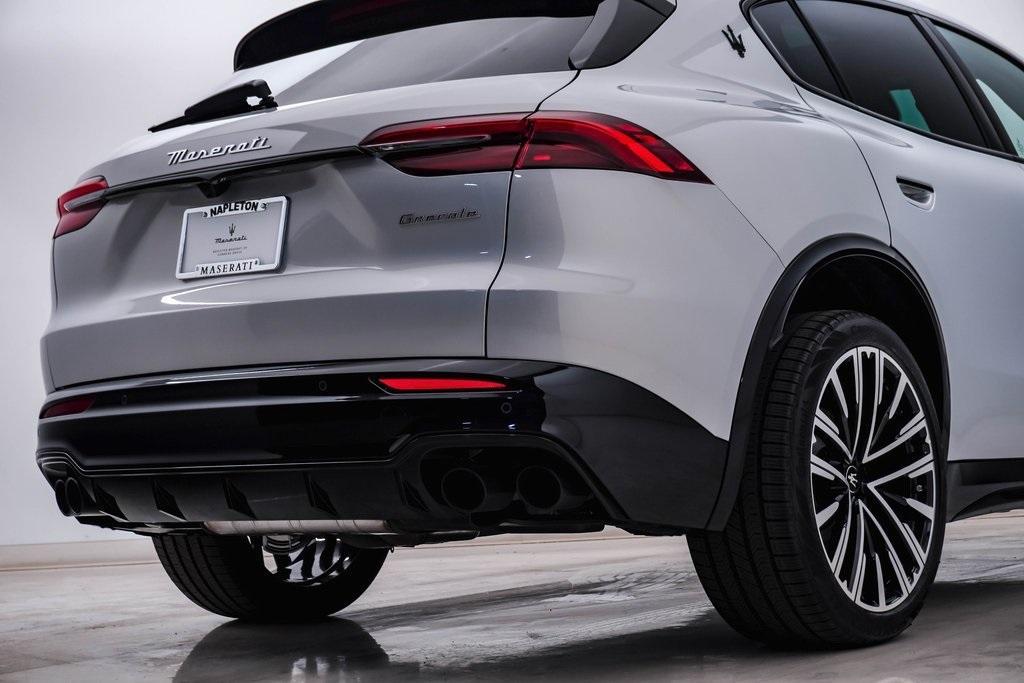 new 2025 Maserati Grecale car, priced at $83,850