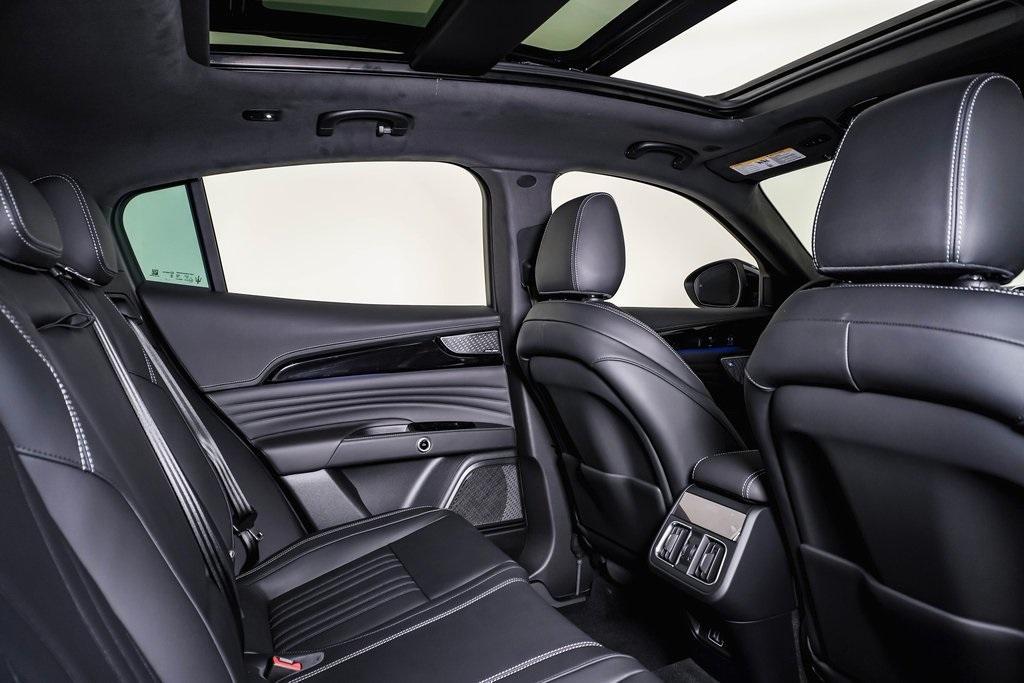 new 2025 Maserati Grecale car, priced at $80,195