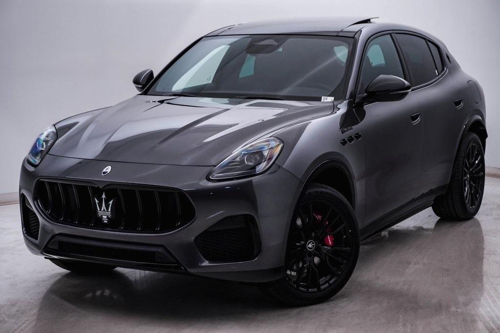 new 2025 Maserati Grecale car, priced at $80,195