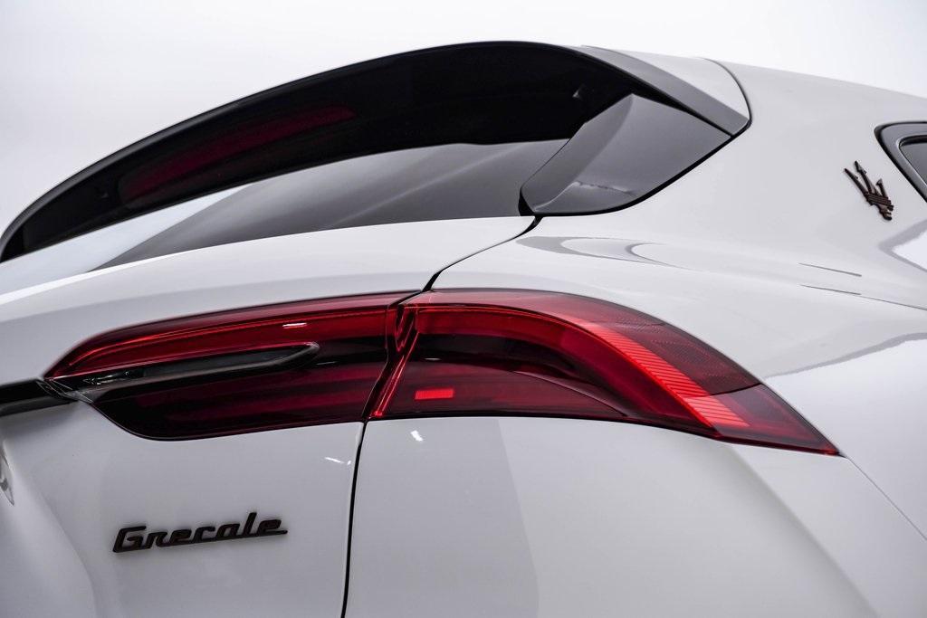 new 2025 Maserati Grecale Folgore car, priced at $109,295