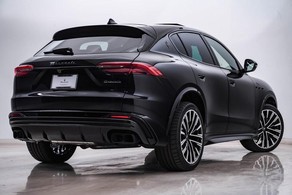 new 2025 Maserati Grecale car, priced at $124,525