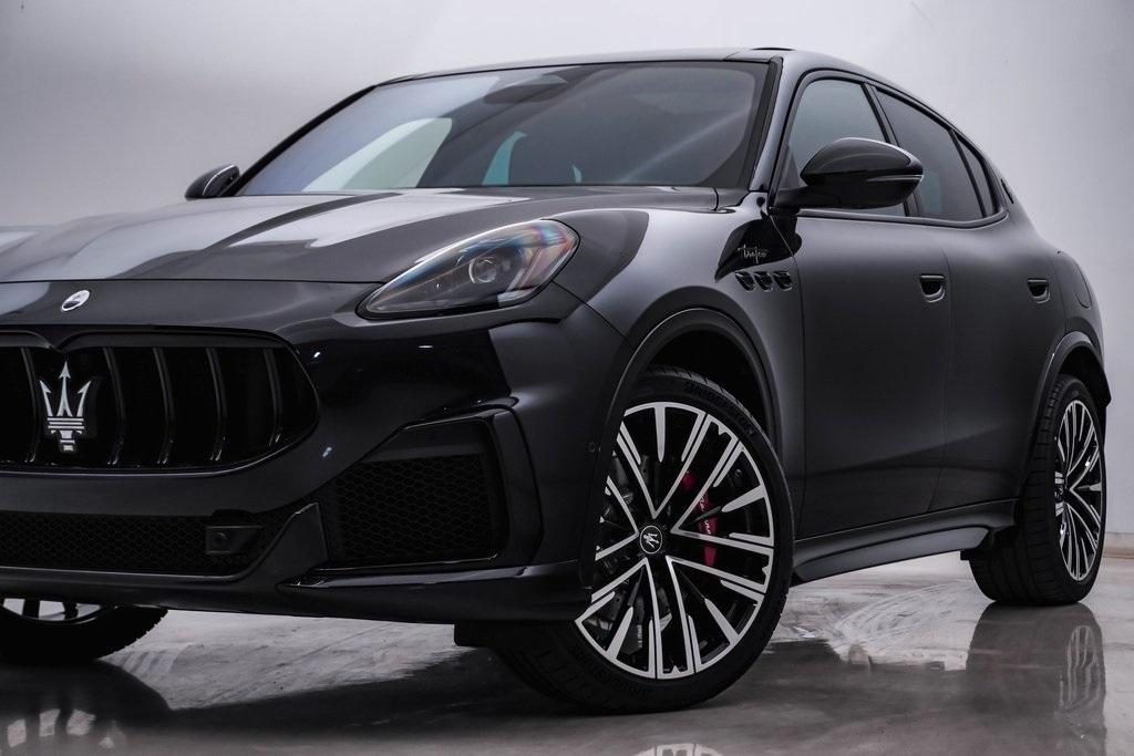 new 2025 Maserati Grecale car, priced at $124,525