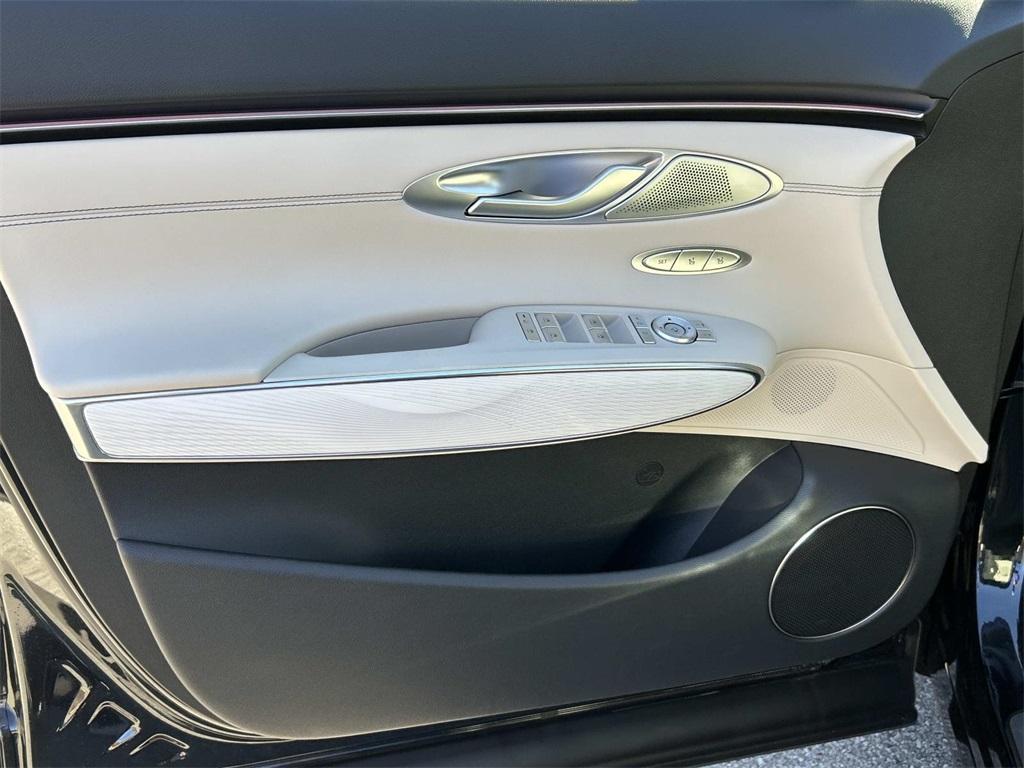 new 2026 Genesis GV70 car, priced at $59,695