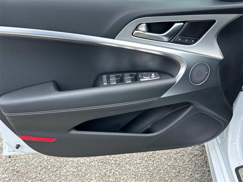 new 2026 Genesis G70 car, priced at $51,275