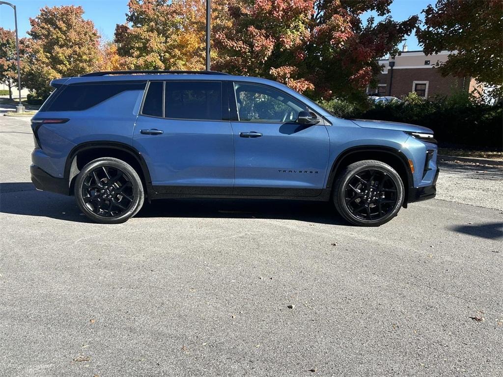 used 2024 Chevrolet Traverse car, priced at $47,902