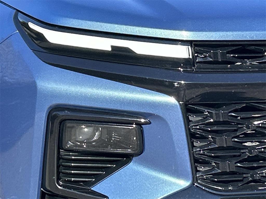 used 2024 Chevrolet Traverse car, priced at $47,902