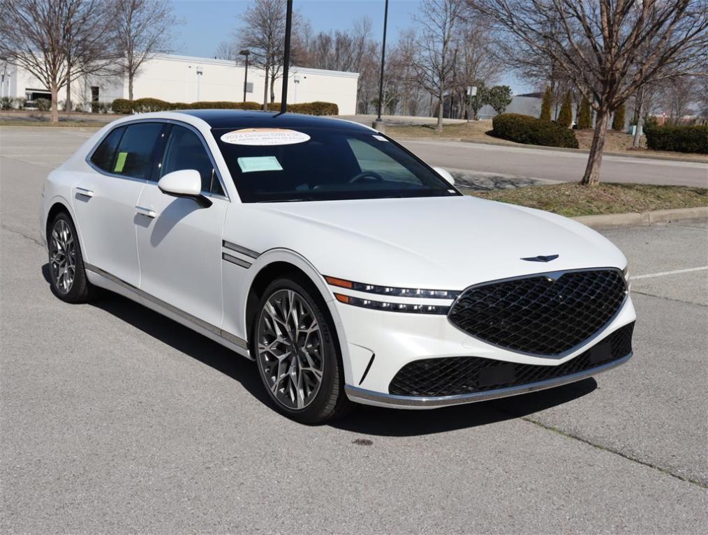 new 2024 Genesis G90 car, priced at $93,270