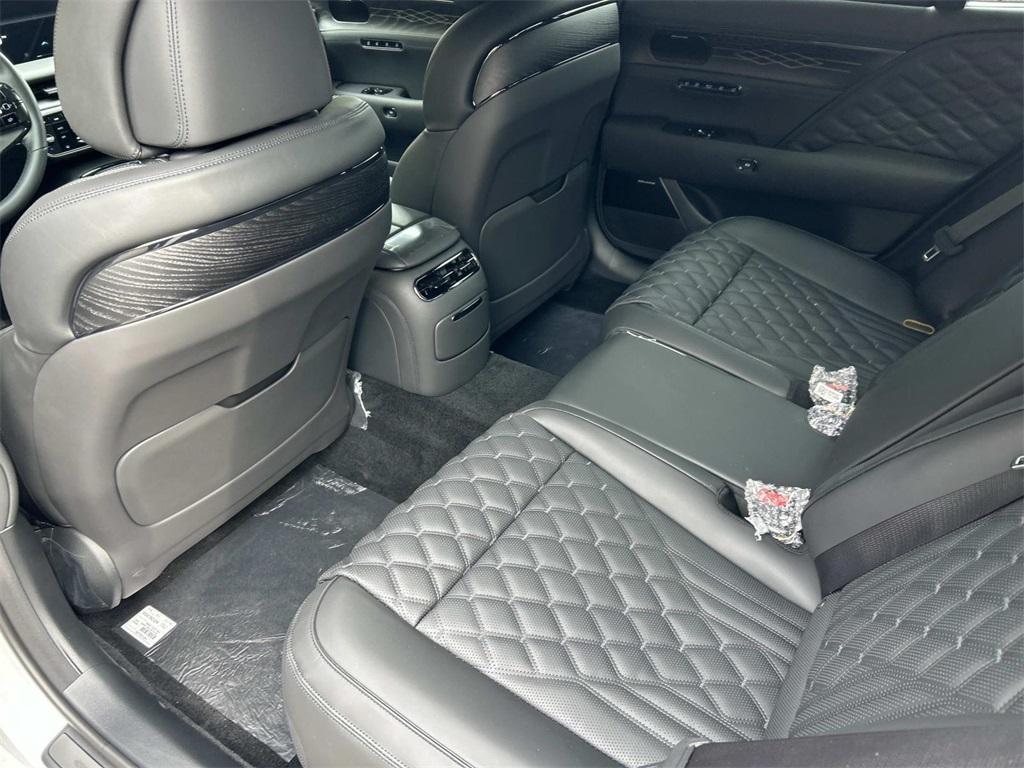 new 2026 Genesis G90 car, priced at $105,160