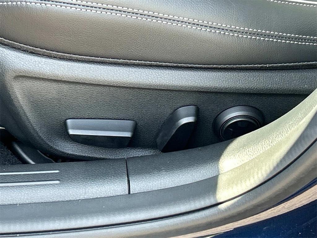 new 2026 Genesis G70 car, priced at $51,260