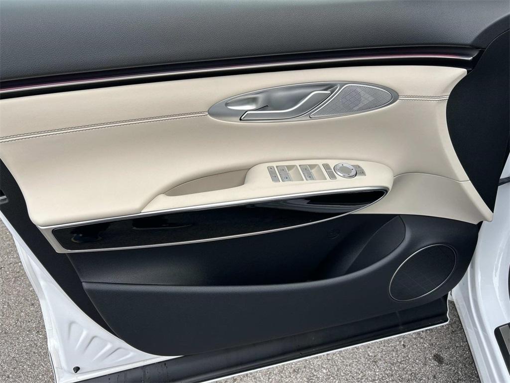 new 2026 Genesis GV70 car, priced at $52,125