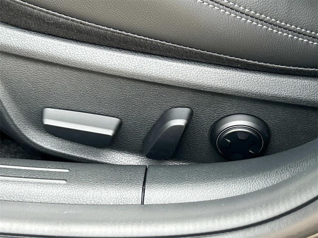 new 2026 Genesis G70 car, priced at $45,010