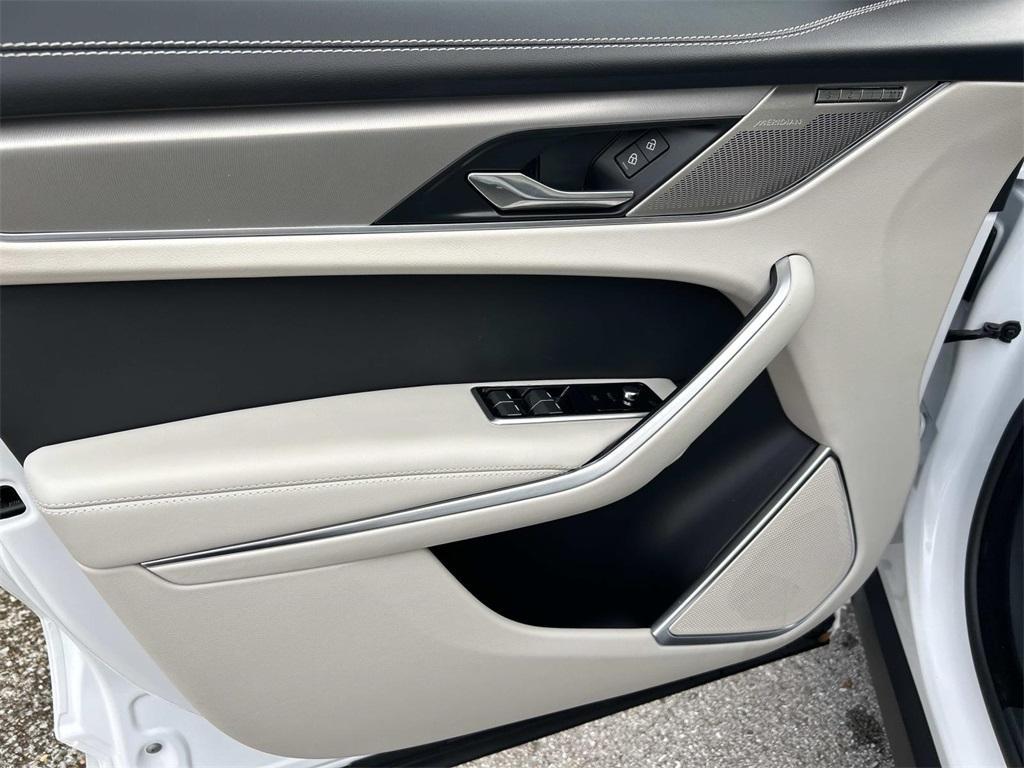 used 2025 Jaguar F-PACE car, priced at $51,901