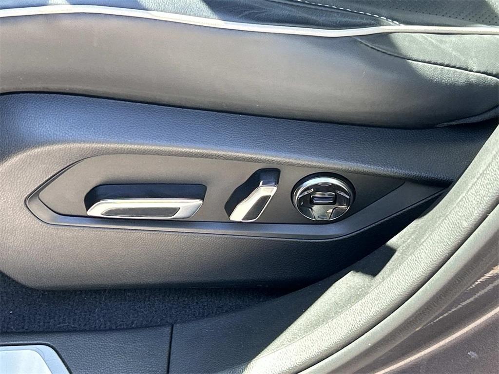 used 2021 Acura RDX car, priced at $28,903